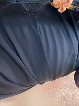 Evelyn Moon online show from 11.19.25