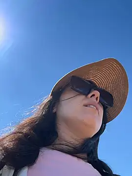 Reinacatchile online show from 02.22.26