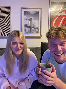 Snapshot of NickyGold_Official chatting on 02.27.26 NickyGold Official online show from 02.27.26