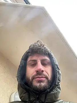 Snapshot of michifolli92 chatting on 02.05.25 michifolli92 online show from 02.05.25