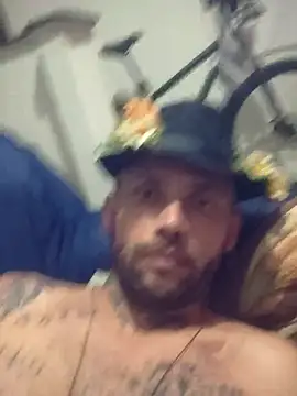 Leonpicudo online show from 12.10.24