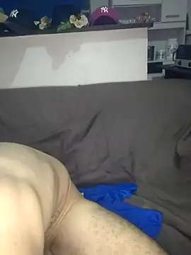 Leonpicudo online show from 01.10.25