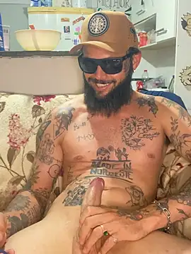 Leonpicudo online show from 02.15.26