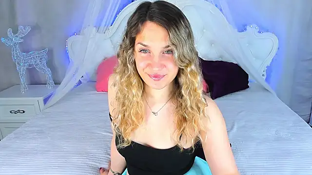 Snapshot of Milka_Blond chatting on 04.24.26 Milka Blond online show from 04.24.26