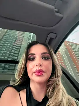 Alirawrz online show from 11.15.25