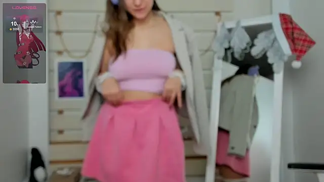 Josephine Kiss online show from 01.17.25