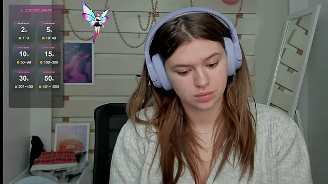 Josephine Kiss online show from 03.14.25