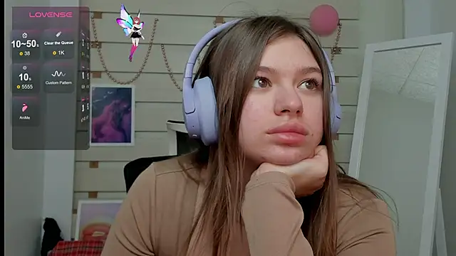 Josephine Kiss online show from 03.16.25