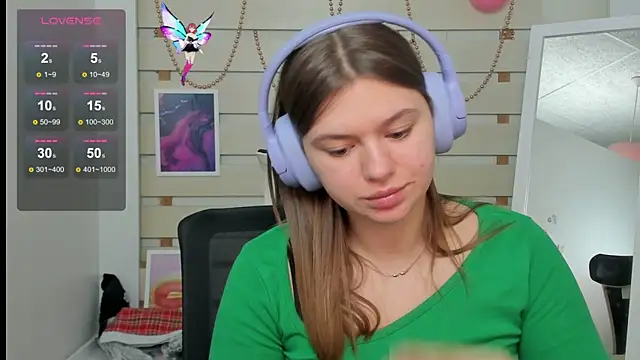 Josephine Kiss online show from 03.21.25