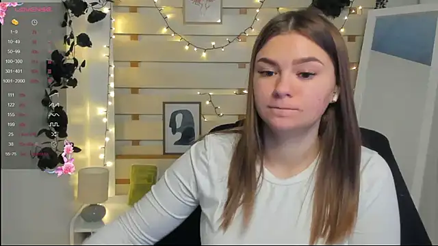 Josephine Kiss online show from 03.12.26