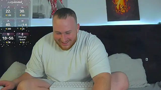 Snapshot of RoddyStill chatting on 01.07.25 RoddyStill online show from 01.07.25