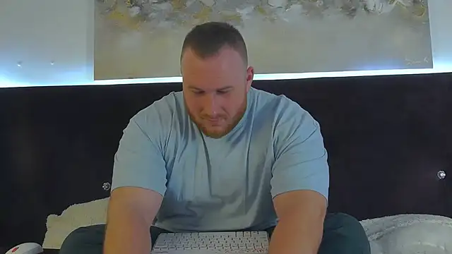 Snapshot of RoddyStill chatting on 01.20.25 RoddyStill online show from 01.20.25