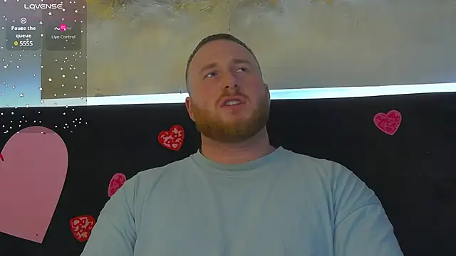 Snapshot of RoddyStill chatting on 02.08.25 RoddyStill online show from 02.08.25