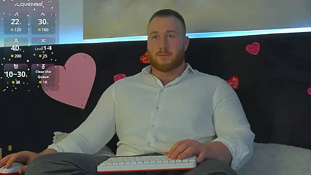 Snapshot of RoddyStill chatting on 02.12.25 RoddyStill online show from 02.12.25