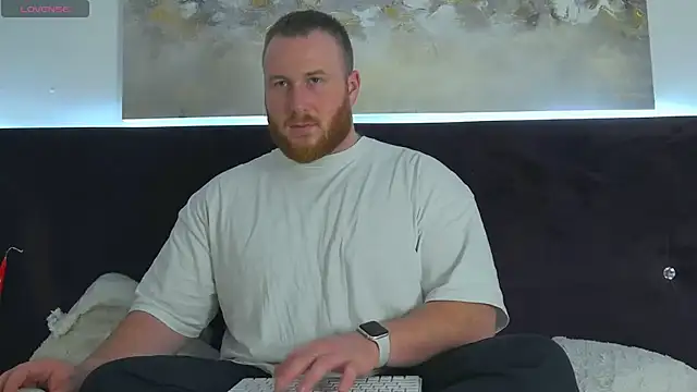 Snapshot of RoddyStill chatting on 03.06.25 RoddyStill online show from 03.06.25