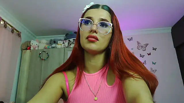 Snapshot of caroline_jonson chatting on 06.17.26 caroline jonson online show from 06.17.26