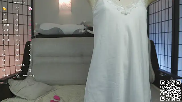 Mary Shake online show from 02.23.25