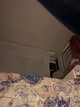 Lorraine Leon online show from 01.14.25