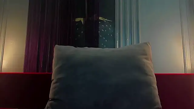 Whitney Svonn online show from 03.04.25