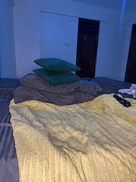 NissyxSawee online show from 10.22.25