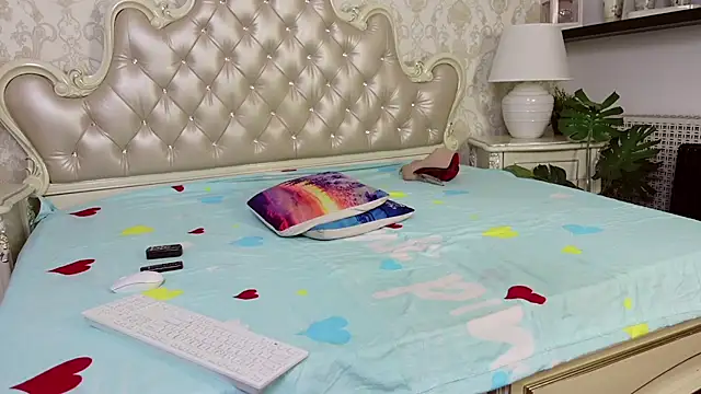 CarmellaAngel online show from 11.08.25