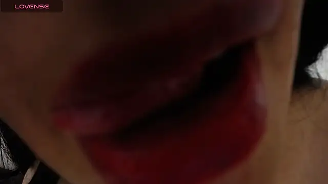 Snapshot of shayla_10 chatting on 07.10.26 shayla 10 online show from 07.10.26