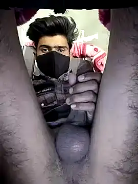 Snapshot of Yasha_14C_Creator chatting on 12.14.24 Yasha 14C Creator online show from 12.14.24