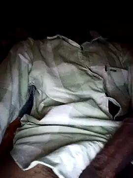 Snapshot of Yasha_14C_Creator chatting on 11.01.25 Yasha 14C Creator online show from 11.01.25