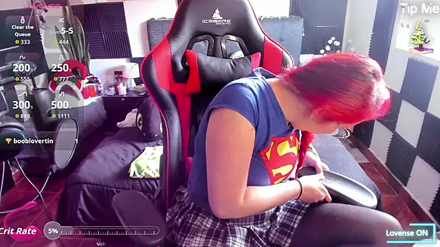 Snapshot of Ursula_fire chatting on 12.13.25 Ursula fire online show from 12.13.25