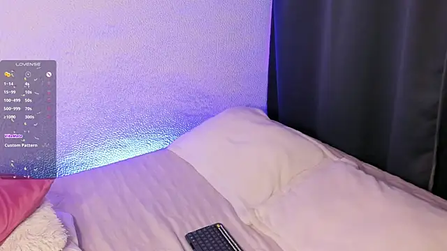 Snapshot of callme__val chatting on 02.23.25 callme val online show from 02.23.25