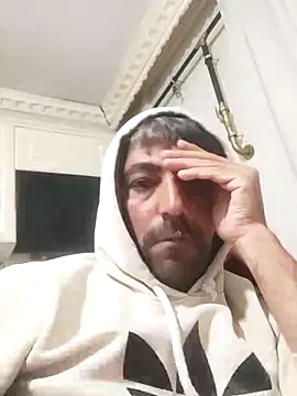 Snapshot of Muratcanik44 chatting on 03.08.26 Muratcanik44 online show from 03.08.26