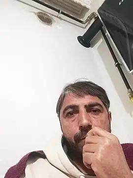 Snapshot of Muratcanik44 chatting on 03.10.26 Muratcanik44 online show from 03.10.26