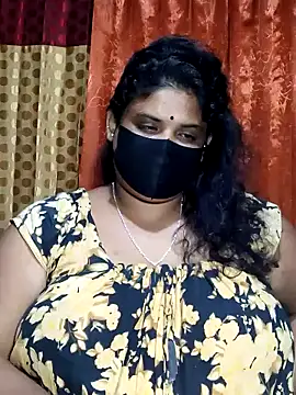 Snapshot of Dusto_Meye chatting on 12.18.24 Dusto Meye online show from 12.18.24