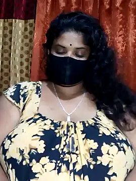 Snapshot of Dusto_Meye chatting on 12.20.24 Dusto Meye online show from 12.20.24