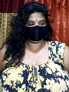 Snapshot of Dusto_Meye chatting on 02.04.25 Dusto Meye online show from 02.04.25