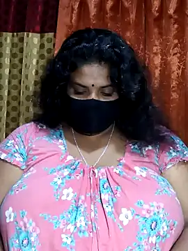 Snapshot of Dusto_Meye chatting on 02.10.25 Dusto Meye online show from 02.10.25