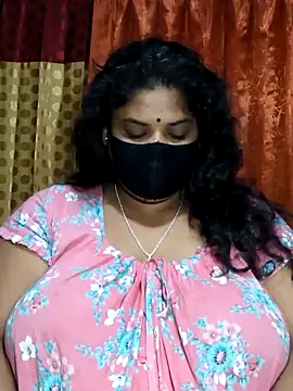 Snapshot of Dusto_Meye chatting on 03.06.25 Dusto Meye online show from 03.06.25