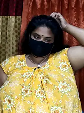 Snapshot of Dusto_Meye chatting on 03.07.25 Dusto Meye online show from 03.07.25