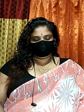 Snapshot of Dusto_Meye chatting on 10.19.25 Dusto Meye online show from 10.19.25