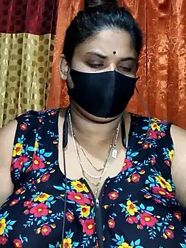 Snapshot of Dusto_Meye chatting on 10.22.25 Dusto Meye online show from 10.22.25