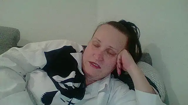  squirty cum lady  online show from 11.22.25