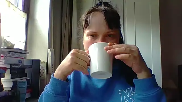  squirty cum lady  online show from 03.28.26