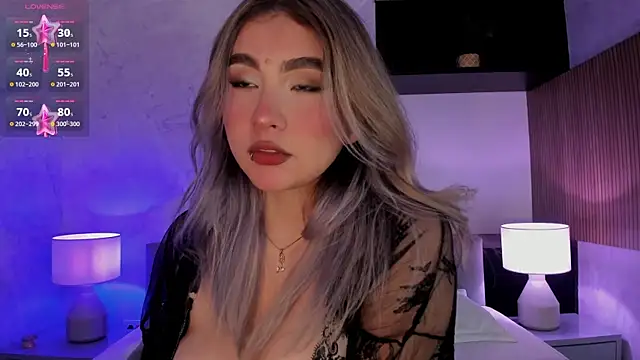 SamantaBone online show from 12.12.24