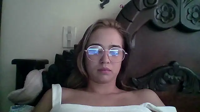 trianabell online show from 10.03.25