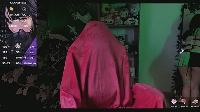 Snapshot of sensualkattt chatting on 02.01.25 sensualkattt online show from 02.01.25