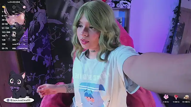 Snapshot of sensualkattt chatting on 03.06.25 sensualkattt online show from 03.06.25