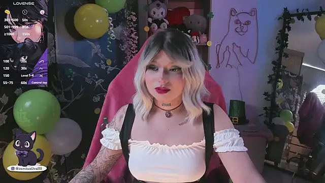 Snapshot of sensualkattt chatting on 03.17.25 sensualkattt online show from 03.17.25