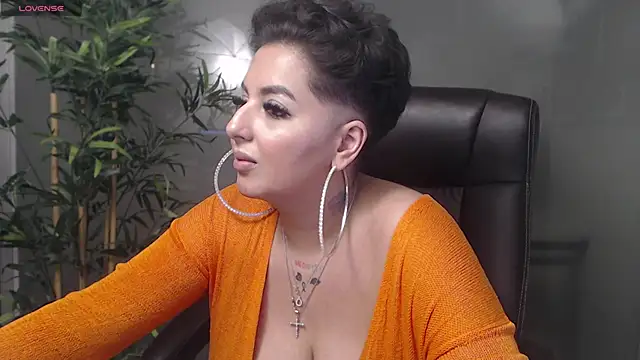 BustyAllyy online show from 01.21.25