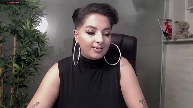 BustyAllyy online show from 02.08.25