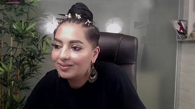 BustyAllyy online show from 03.17.25